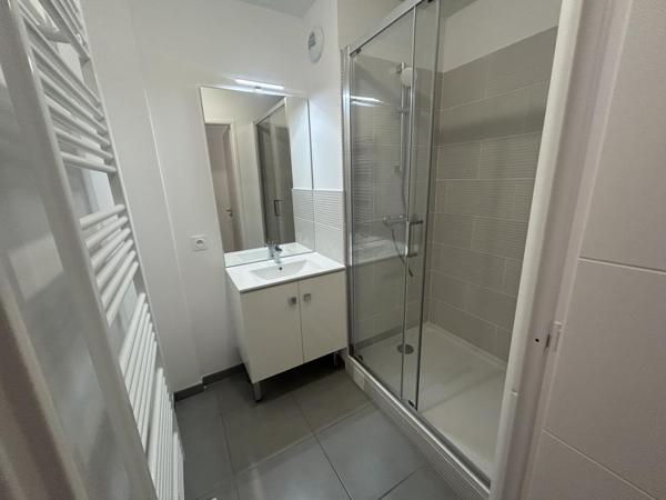Location Appartement 5 pièces 105 m² - Alfortville 94140