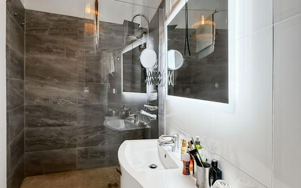 Appartement à vendre    3 pièces • 91,24 m2 Nice