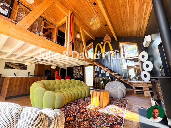 Maison
         5 pièces
        - 140 m² 930 000 € *