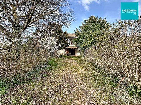 Grande maison familiale à Sury Le Comtal avec 4 chambres sur une parcelle de 1982 m²