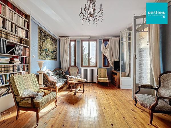 Grande maison familiale à Sury Le Comtal avec 4 chambres sur une parcelle de 1982 m²