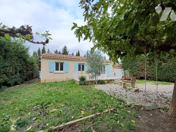 Maison de plain-pied – 3 chambres – Terrain 886 m² – Eyguières (campagne)