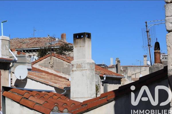 Immeuble à vendre 155 m² Arles