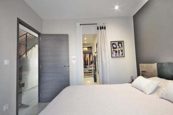 MAISON 4 CHAMBRES - NEUILLY LES DIJON - CRIMOLOIS