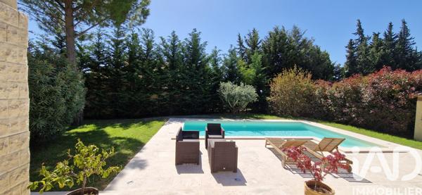Maison à vendre 6 pièces 178 m² Caumont-sur-Durance