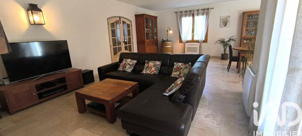 Maison à vendre 6 pièces 178 m² Caumont-sur-Durance