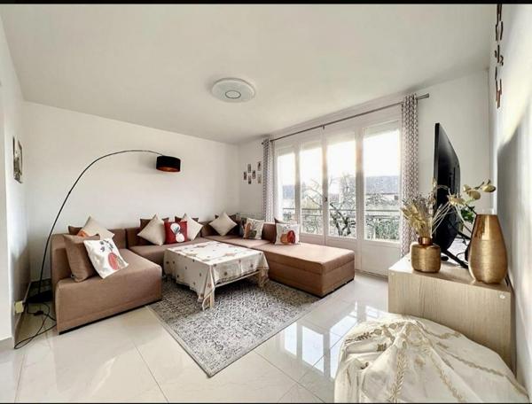 Maison 5 pièce(s) - Baugé en Anjou