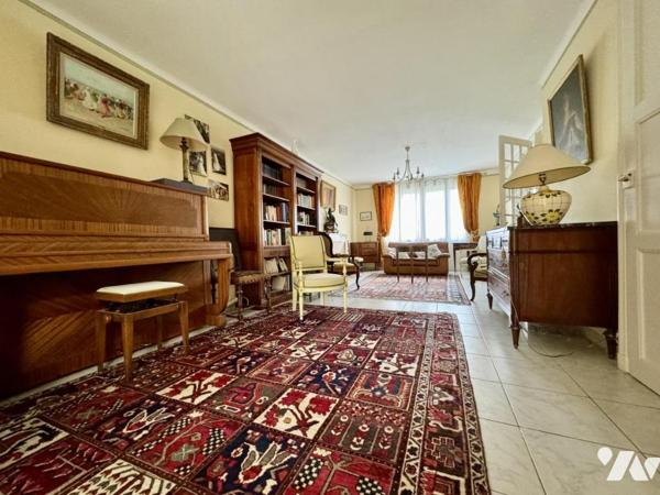 Quartier Perverie - Loquidy, maison plein sud, 5 chambres, avec garage