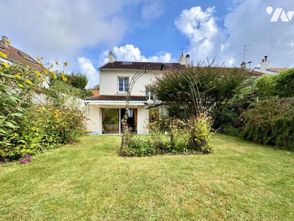 Quartier Perverie - Loquidy, maison plein sud, 5 chambres, avec garage