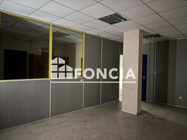 À vendre Local commercial 250 m² - Montauban 82000