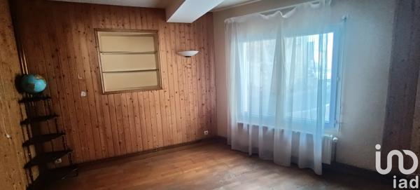 Maison 8 pièces de 193 m² à Lys-Haut-Layon (49310)