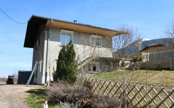 Maison à vendre    5 pièces • 98,98 m2 La Roche-sur-Foron