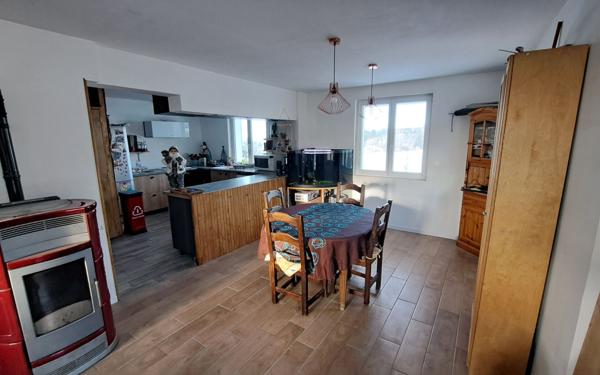 Maison à vendre    5 pièces • 98,98 m2 La Roche-sur-Foron