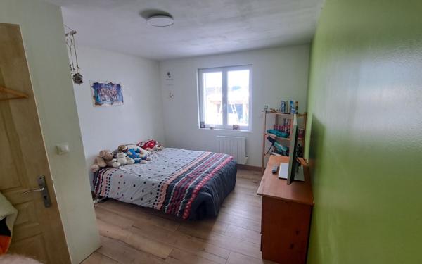 Maison à vendre    5 pièces • 98,98 m2 La Roche-sur-Foron