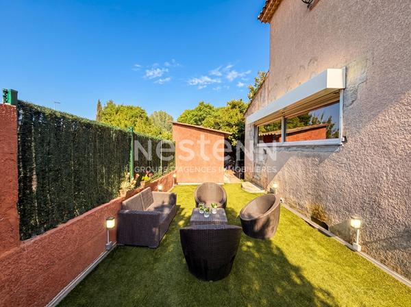 Maison 130 m² avec piscine, séjour 70 m² et vue dégagée à Collevielle Biver