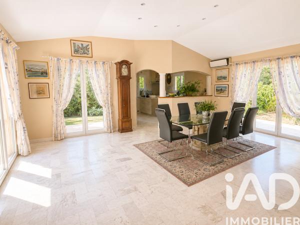 Maison à vendre 4 pièces 167 m² Le Rouret