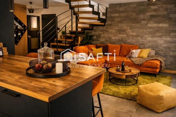 Villa neuve d’architecte – standing, piscine, vues Mont-Blanc & Jura – à deux pas de Genève.