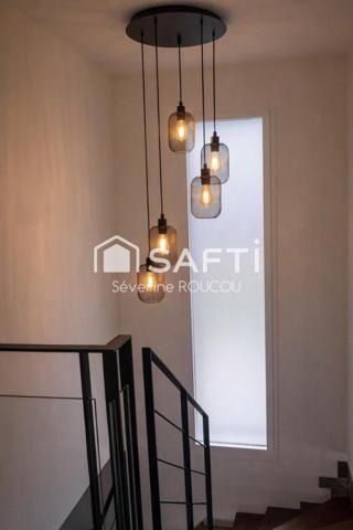 Villa neuve d’architecte – standing, piscine, vues Mont-Blanc & Jura – à deux pas de Genève.