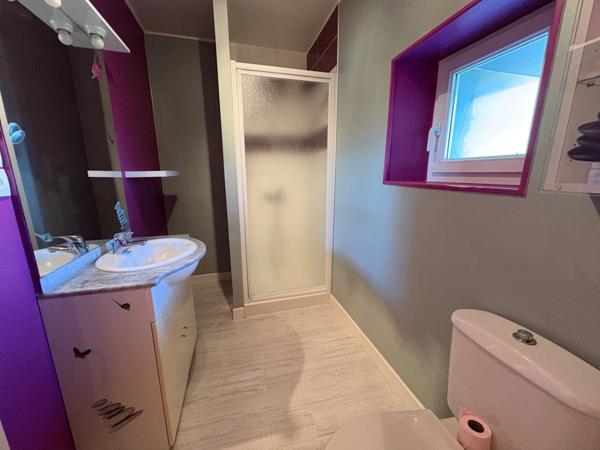 Maison en pierre et masse, rénovée, au calme et sans vis-à-vis – 135 m² –Bourgvallées (50)