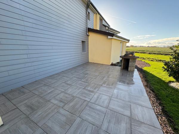 Maison en pierre et masse, rénovée, au calme et sans vis-à-vis – 135 m² –Bourgvallées (50)