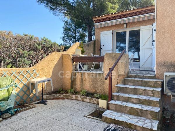 Maison de Plain-pied à Ceyreste 100 M2 Cœur de Village - 1135 M2 de terrain