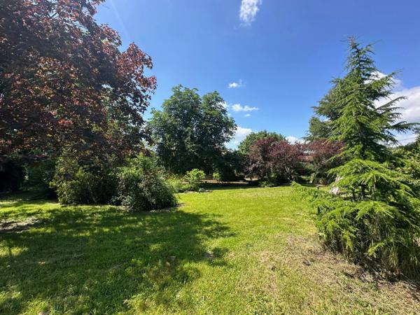 Dpt Gers (32), à vendre proche de EAUZE maison P12 de 300 m² - Terrain de 8805 m²