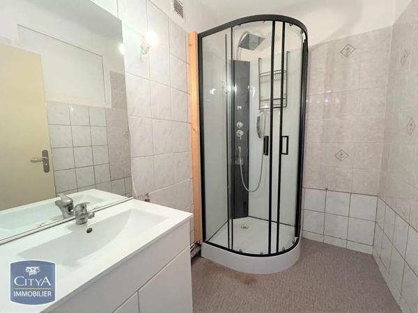 Appartement à louer 3 pièces 57.58m² Avignon (84000)