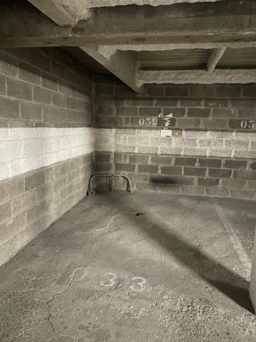 PARKING A VENDRE - VIEUX LILLE - 38 500 €