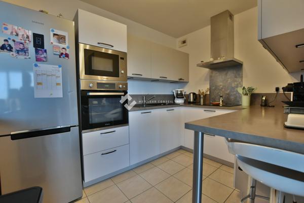 APPARTEMENT T3 - 4/4 ÉTAGES