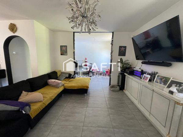 Maison rénovée au calme avec terrain constructible