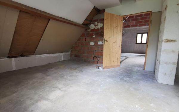 Maison à vendre    5 pièces • 147 m2 Varennes-Jarcy