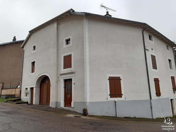 Une maison à usage d'habitation