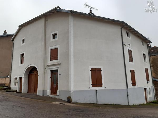 Une maison à usage d'habitation