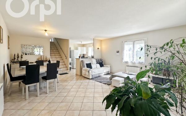 Maison à vendre    5 pièces •  Aubenas