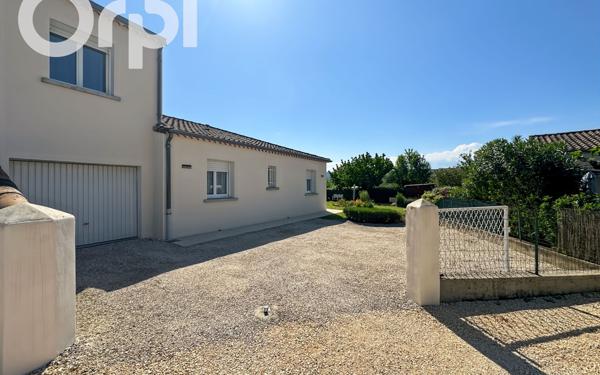 Maison à vendre    5 pièces •  Aubenas