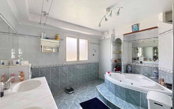 Maison à vendre    4 pièces • 155 m2 Lahonce