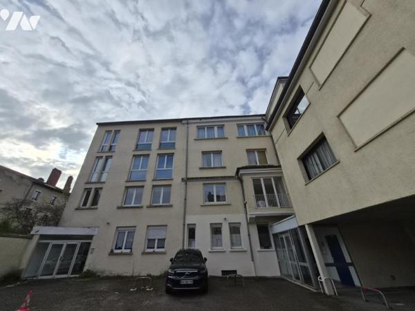 APPARTEMENT T2 AVEC PARKING & CAVE 