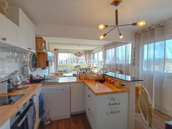 Appartement à GRIMAUD, 83310 - 2 pièces 48m²