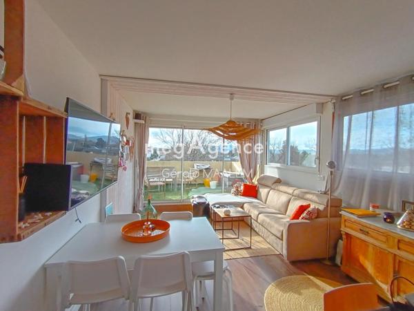 Appartement à GRIMAUD, 83310 - 2 pièces 48m²