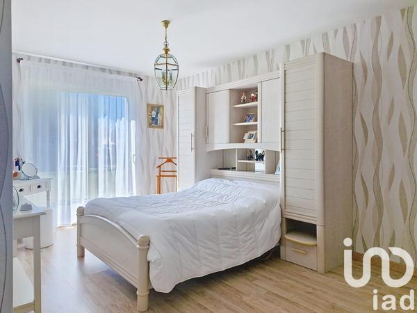 House for sale 6 rooms 128 m² Lamothe-Montravel