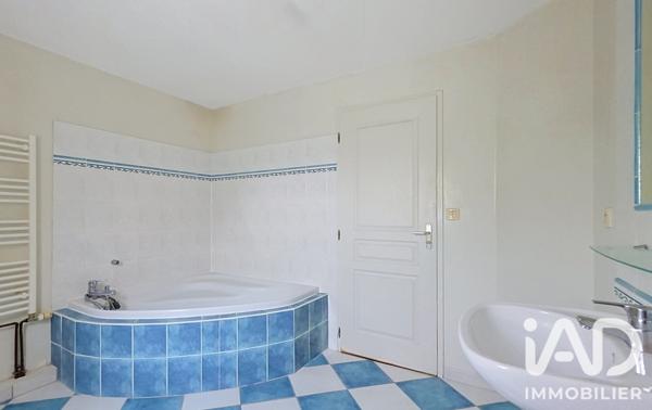 Maison à vendre 6 pièces 143,55 m² Veigné
