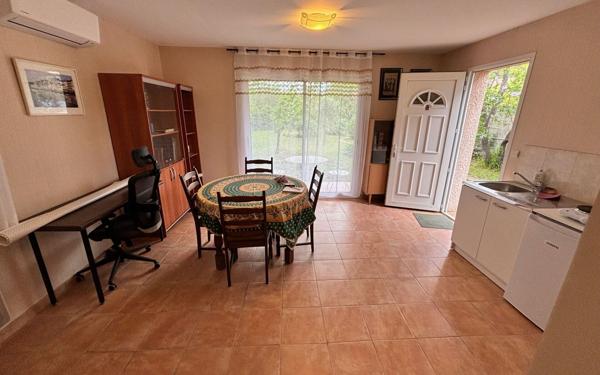 Maison à vendre    1 pièce •  Castelnau-le-Lez