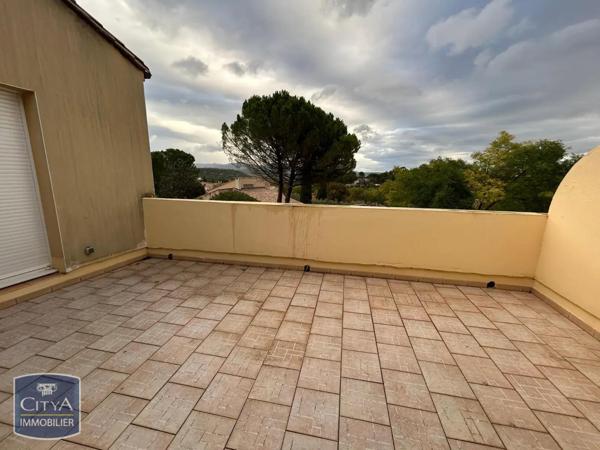 Appartement à louer 3 pièces 99.55m²