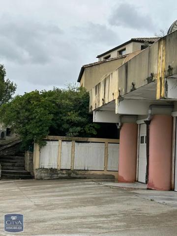 Appartement à louer 3 pièces 99.55m²