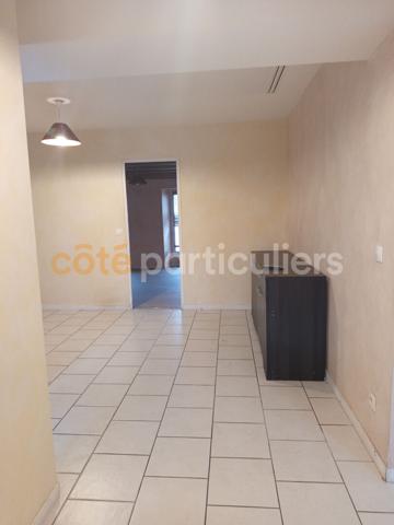 Location Appartement150 m² - 5 Pièces - LE MAY SUR EVRE (49122)