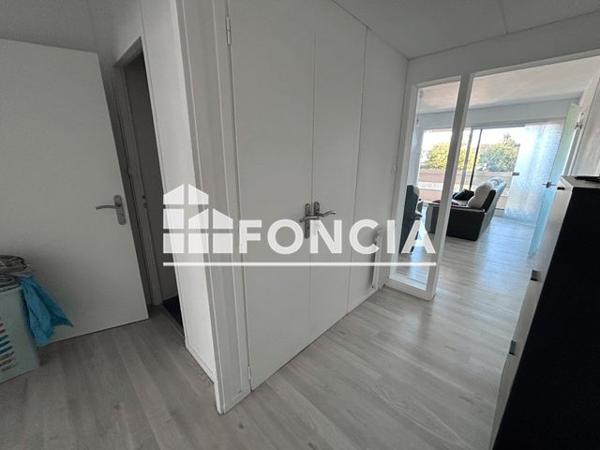 Location Appartement 4 pièces 74.6 m² - La Roche-sur-yon 85000