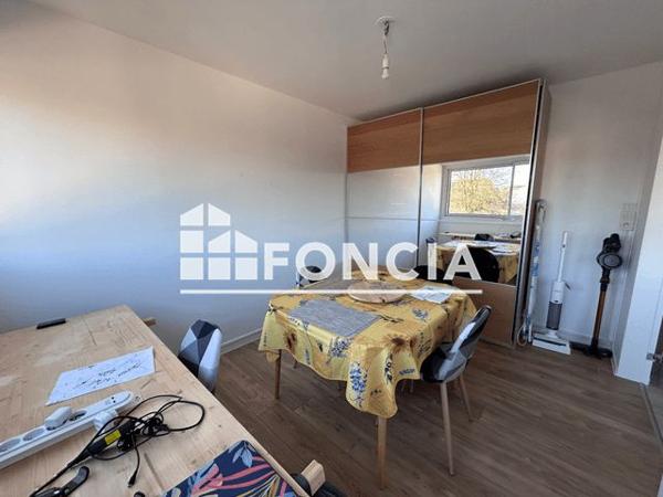 Location Appartement 4 pièces 74.6 m² - La Roche-sur-yon 85000