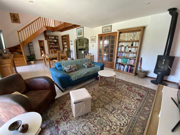 Maison 6 pièces - 146 m² Exclusivité efficity