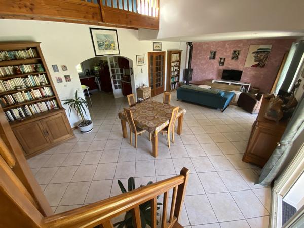 Maison 6 pièces - 146 m² Exclusivité efficity