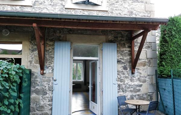 STUDIO REZ DE JARDIN